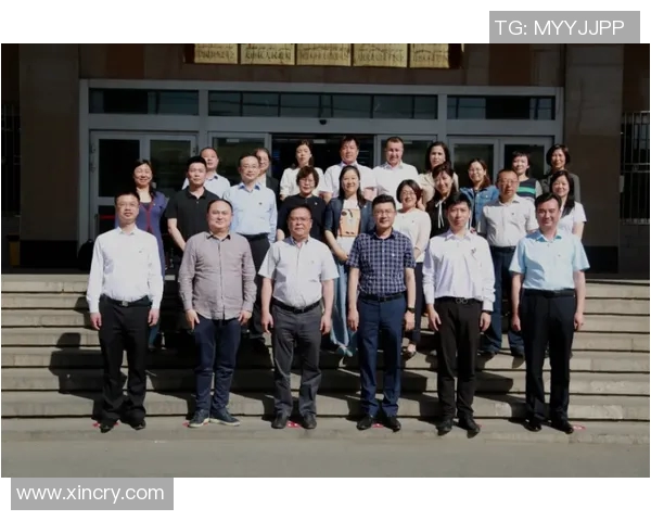 城市马拉松点评:成都飞盘队展现灵活性与团队协作的精彩瞬间 城市马拉松点评:成都飞盘队展现灵活性与团队协作的精彩瞬间