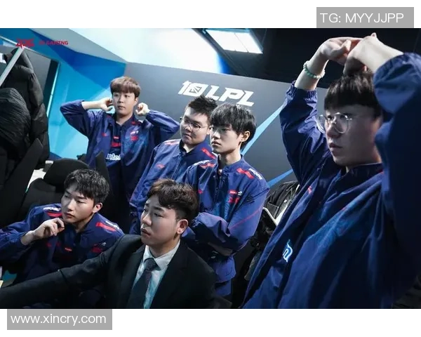 最新和平精英灵活性排名揭晓JDG战队稳居榜首引发热议 最新和平精英灵活性排名揭晓JDG战队稳居榜首引发热议