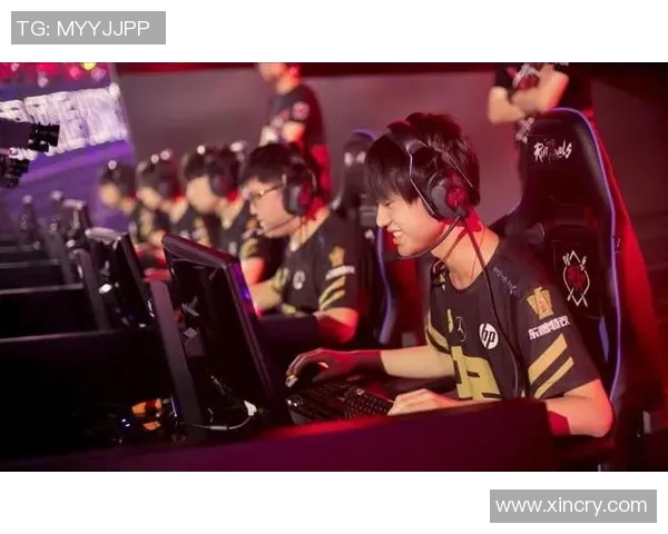 IG在大师赛积分榜中以93分稳居第一位置,领先对手表现出色 IG在大师赛积分榜中以93分稳居第一位置,领先对手表现出色