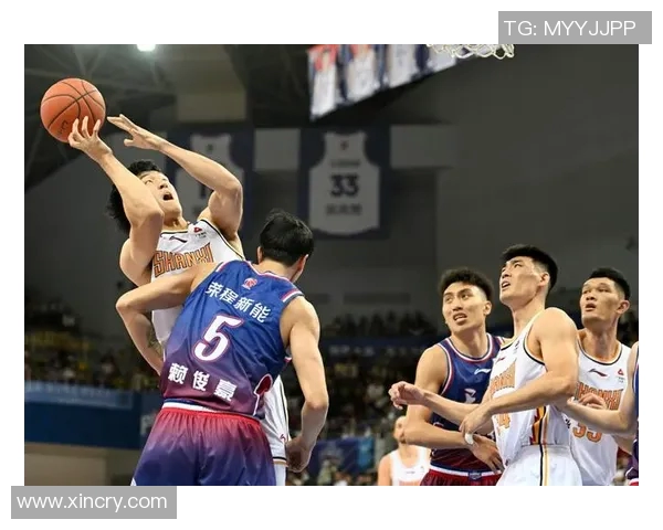 武汉篮球队与重庆篮球队赛后分析实力对比与战术探讨